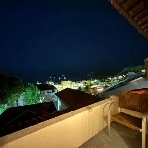 carecas-beach-flat-303-09